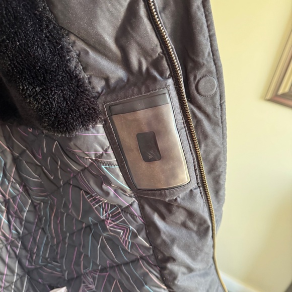 Aritzia TNA Verberier Parka - Picture 8 of 11